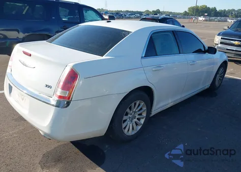 2014 Chrysler 300 из США, поврежденный, VIN 2C3CCAAG6EH127655